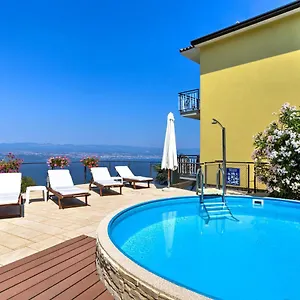  Apartment Laurus-2 By Interhome Kroatien